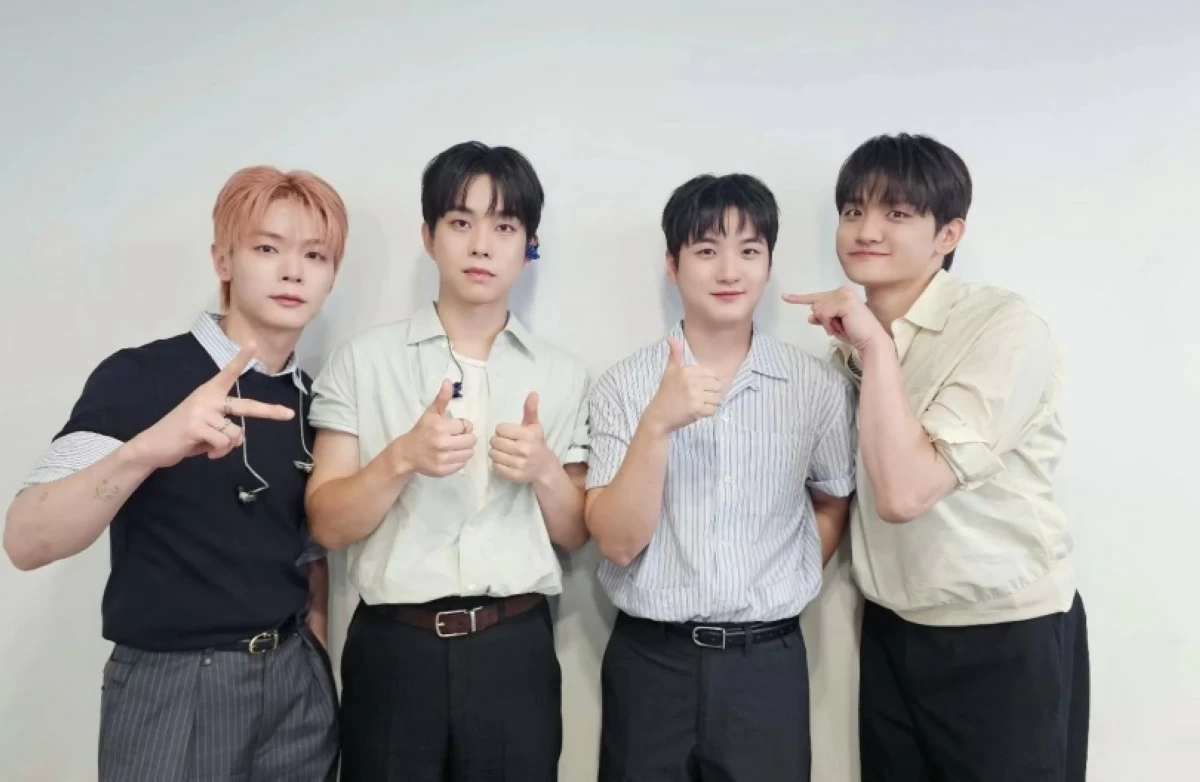 Korean band Lucy (Instagram) 