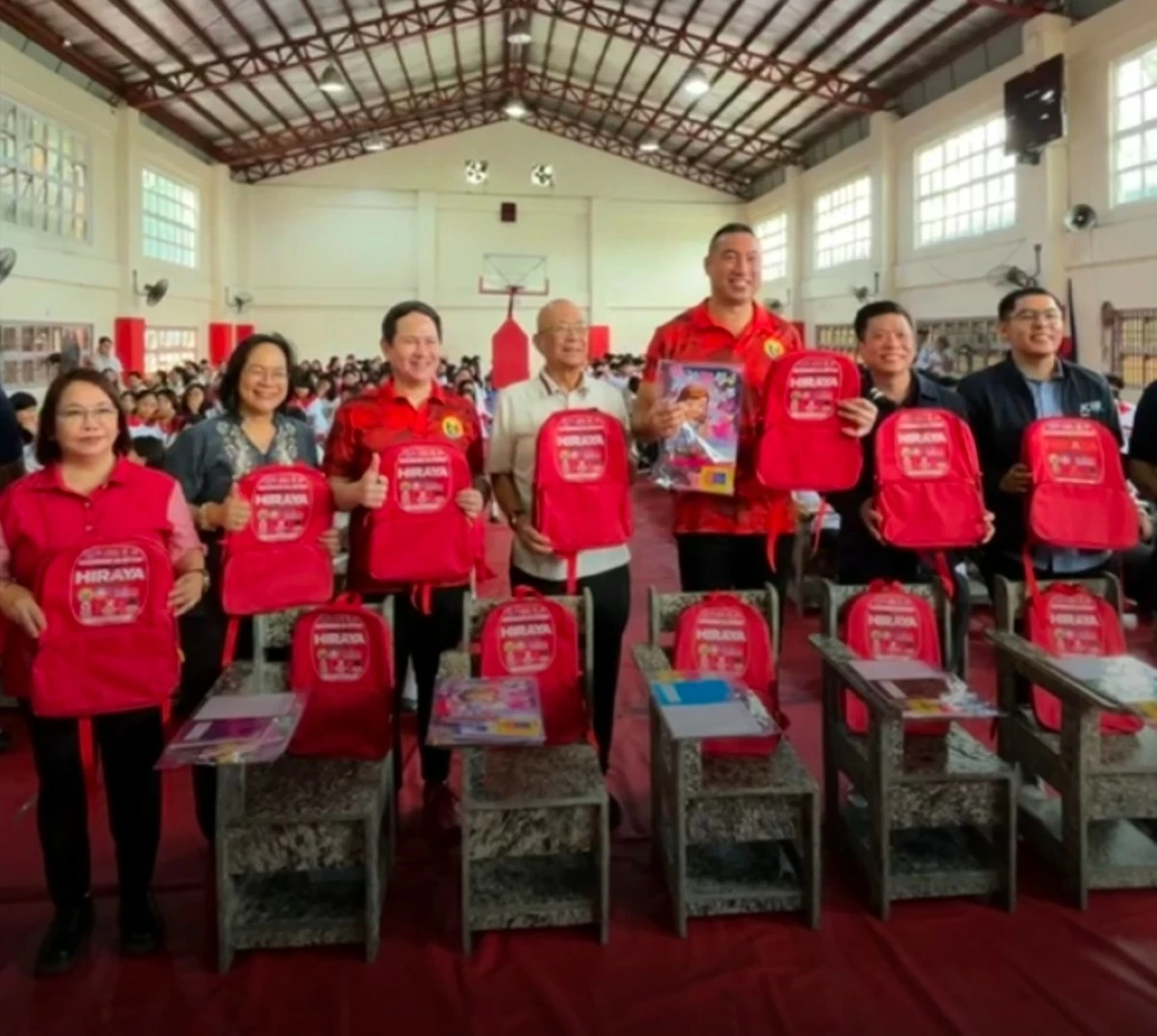 San Juan gov't distributes 200 school chairs made from recycled plastic