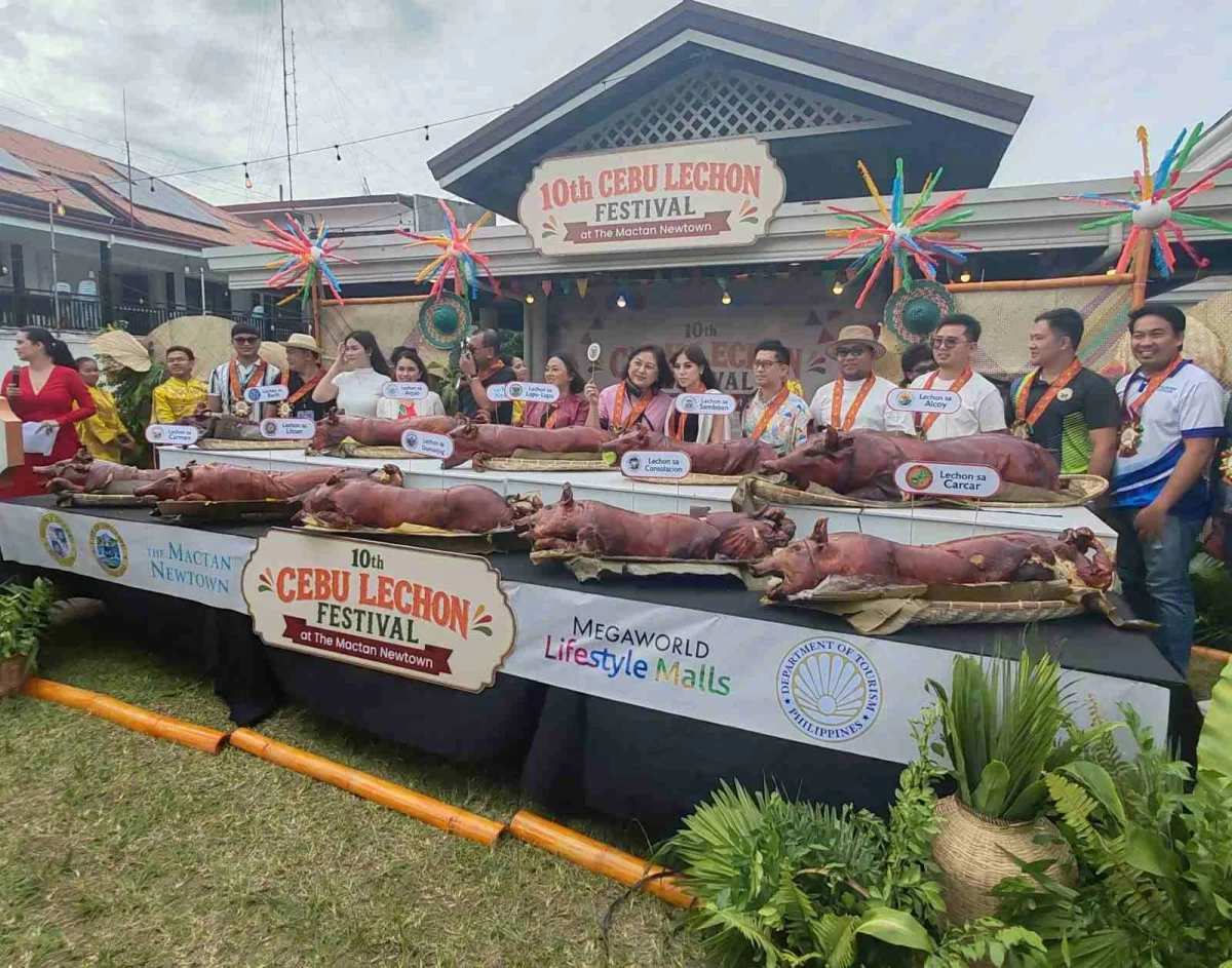 Lapu-Lapu City Mayor Ma. Cynthia 