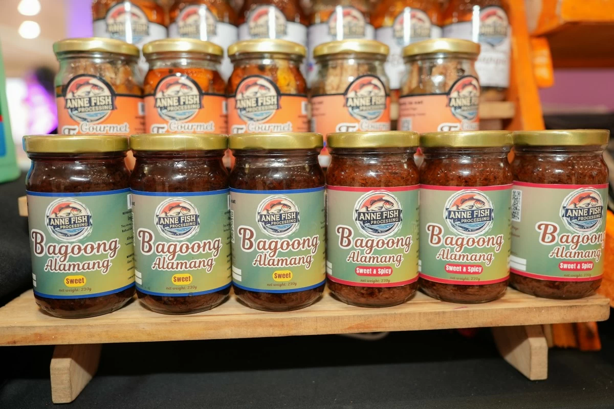 From artisanal chocolates and local delicacies to bottled specialties and innovative food products, women-led MSMEs showcase the creativity and diversity of Filipino entrepreneurship at the Women Strong Network Hybrid Trade Fair—giving shoppers more homegrown brands to discover, taste, and support.
