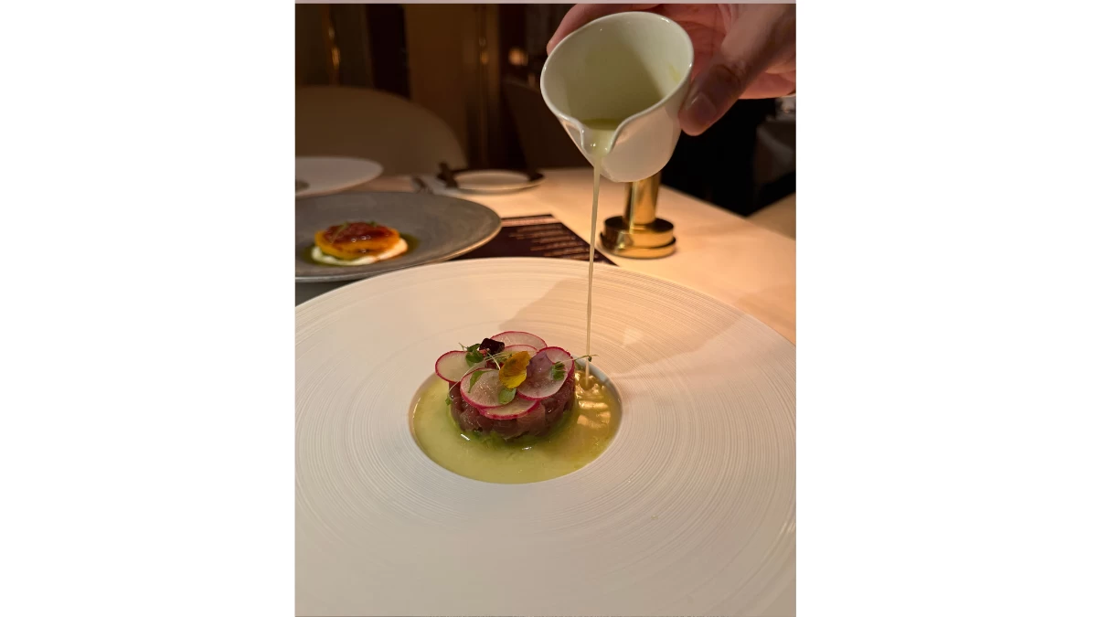 Tastebud tease. Mediterranean tuna with avocado, radish, kaffir lime at SW Steakhouse. (Photo: Yvette Tan)