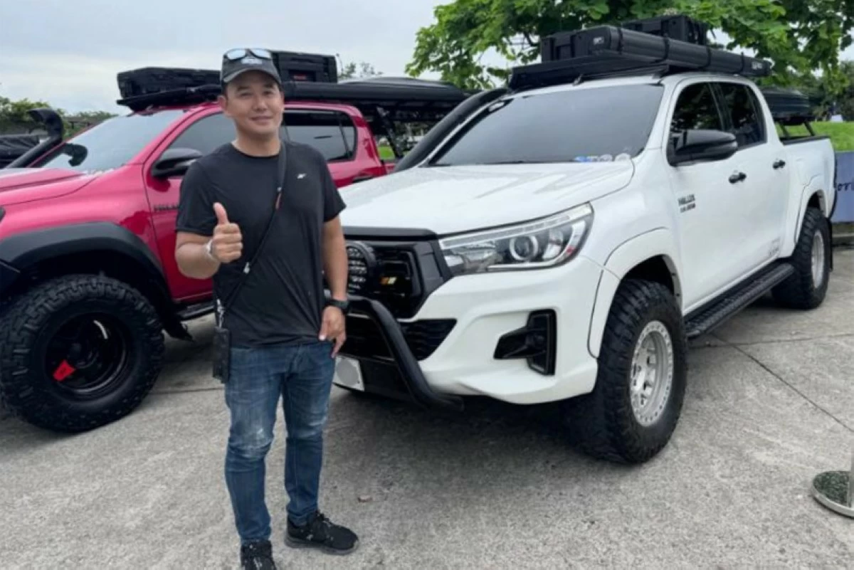 JC Diaz with his modified 8th Generation Hilux.