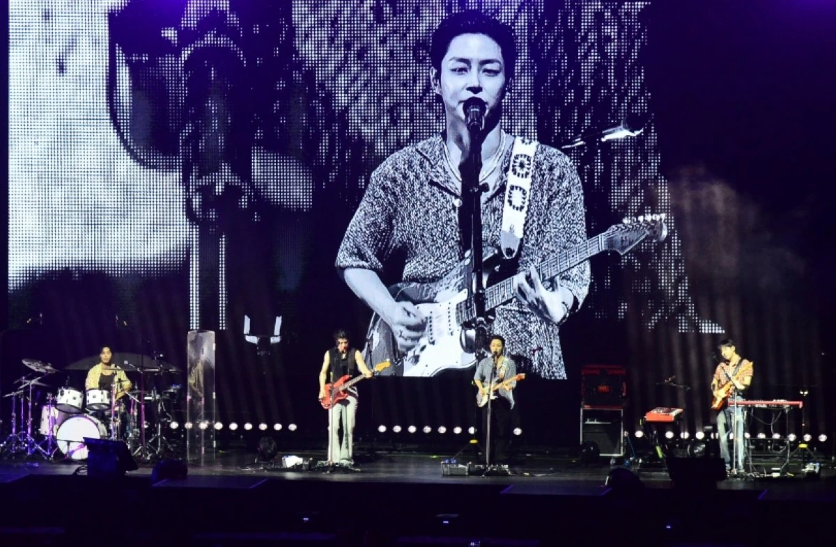 The Rose at their Rosetopia in Manila concert on Aug. 15 at the SM Mall of Asia Arena (Jonathan Hicap) 