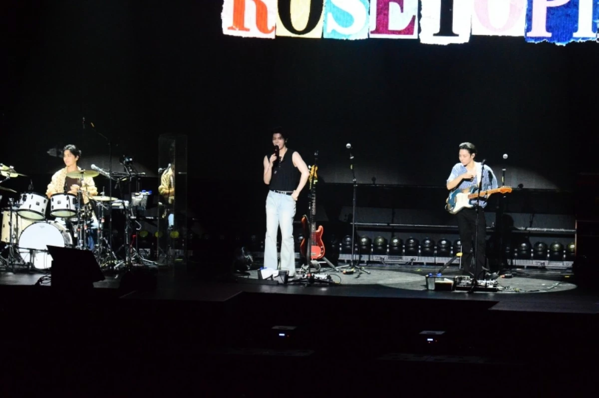The Rose at their Rosetopia in Manila concert on Aug. 15 at the SM Mall of Asia Arena (Jonathan Hicap) 