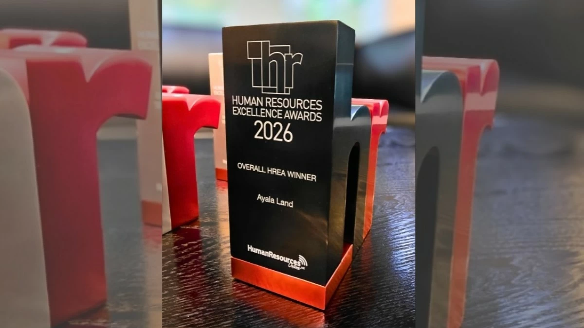 Ayala Land receives the overall winner trophy at the HR Excellence Awards Philippines (Photo: Ayala Land)