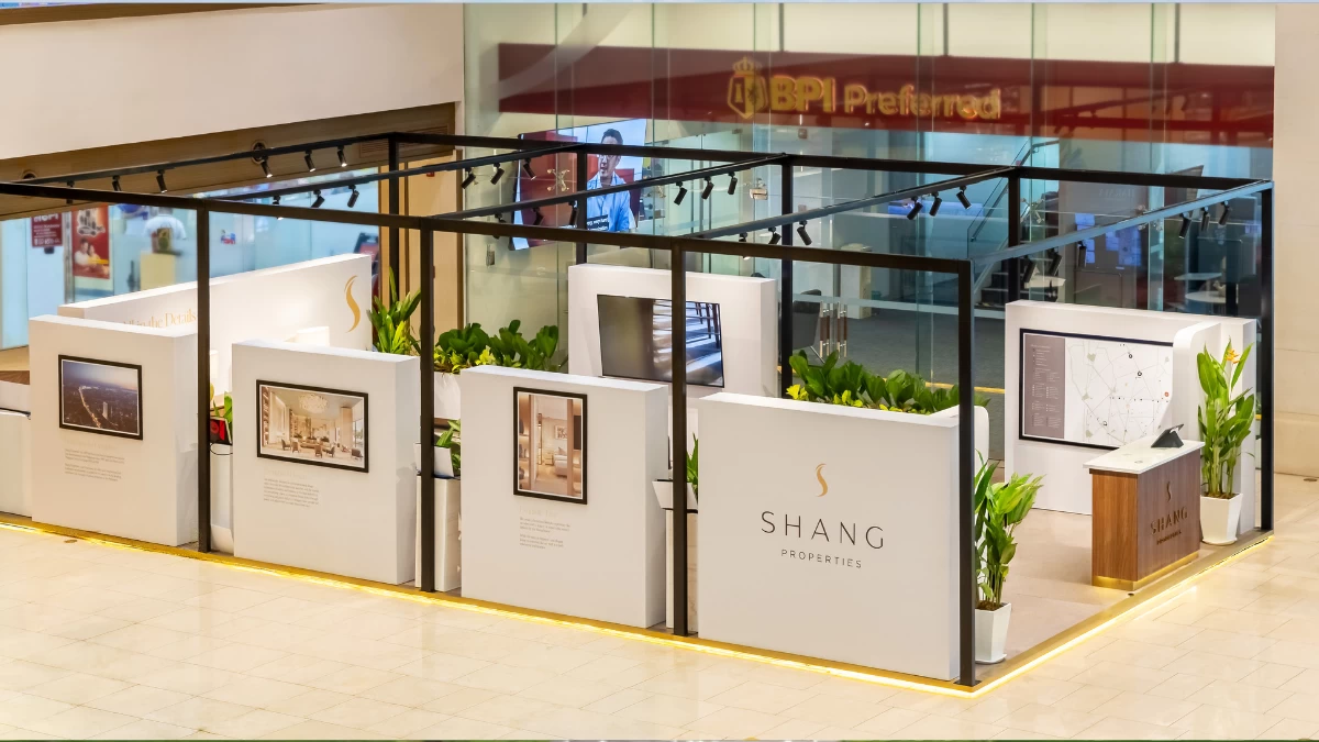 The property gallery showcase is divided into dedicated zones for each project, where guests can explore and learn more about each development through interactive TV screens highlighting its key features. (Photo: Shang Properties)