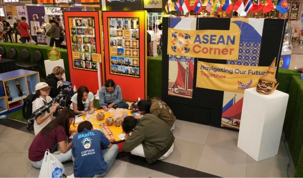 The ASEAN Corner delighted young guests with a variety of playful activities (Photos: Badette Cunanan/Manila Bulletin)