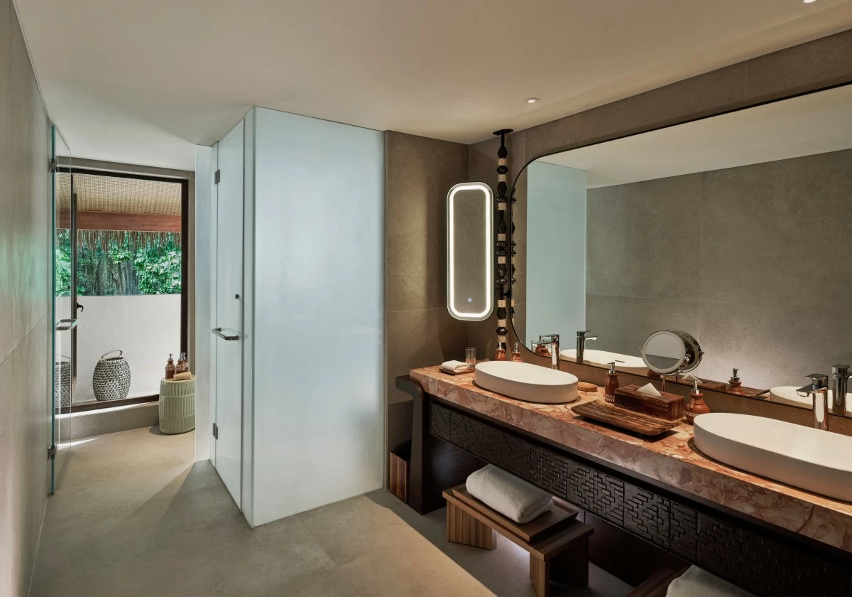 Forest Deluxe Room bathroom and vanity