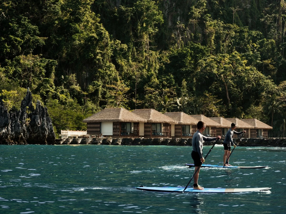 Lagen paddleboarding 