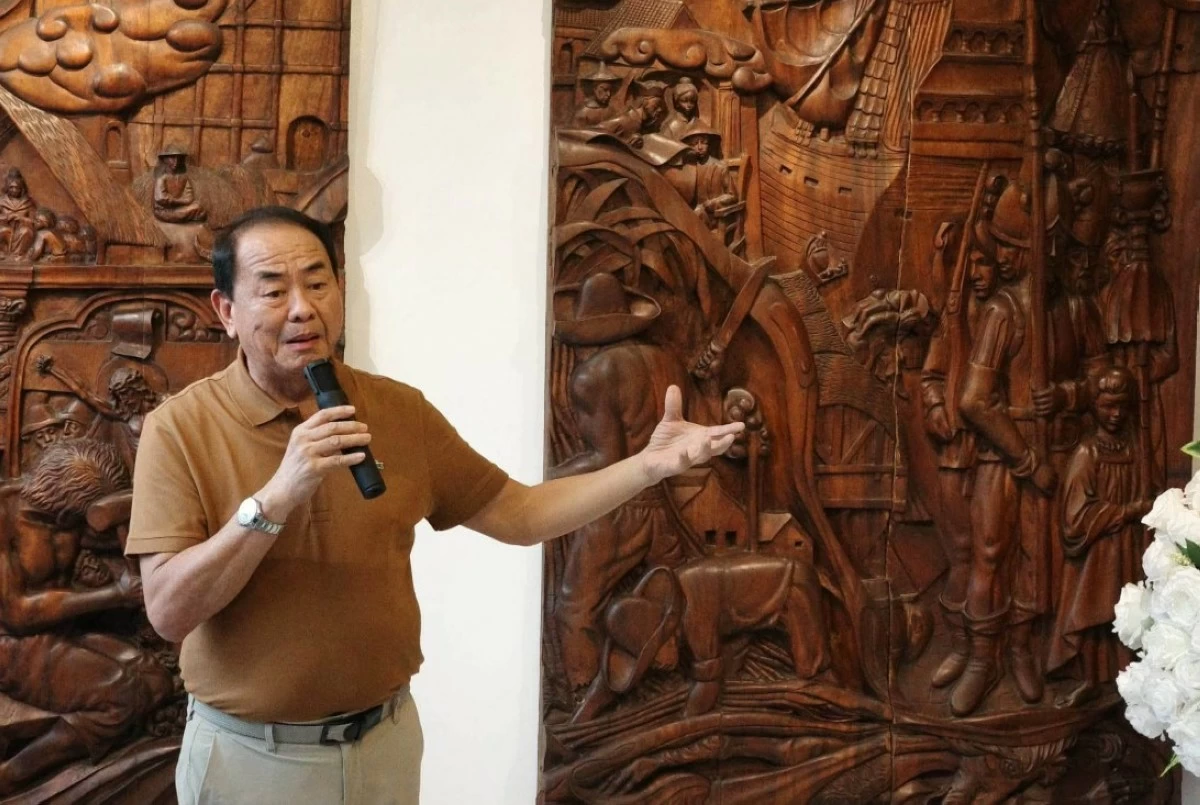 Angono Mayor Gerardo Calderon speaks about the origin of the Botong Francisco murals (Photo from Angono Tourism Office)