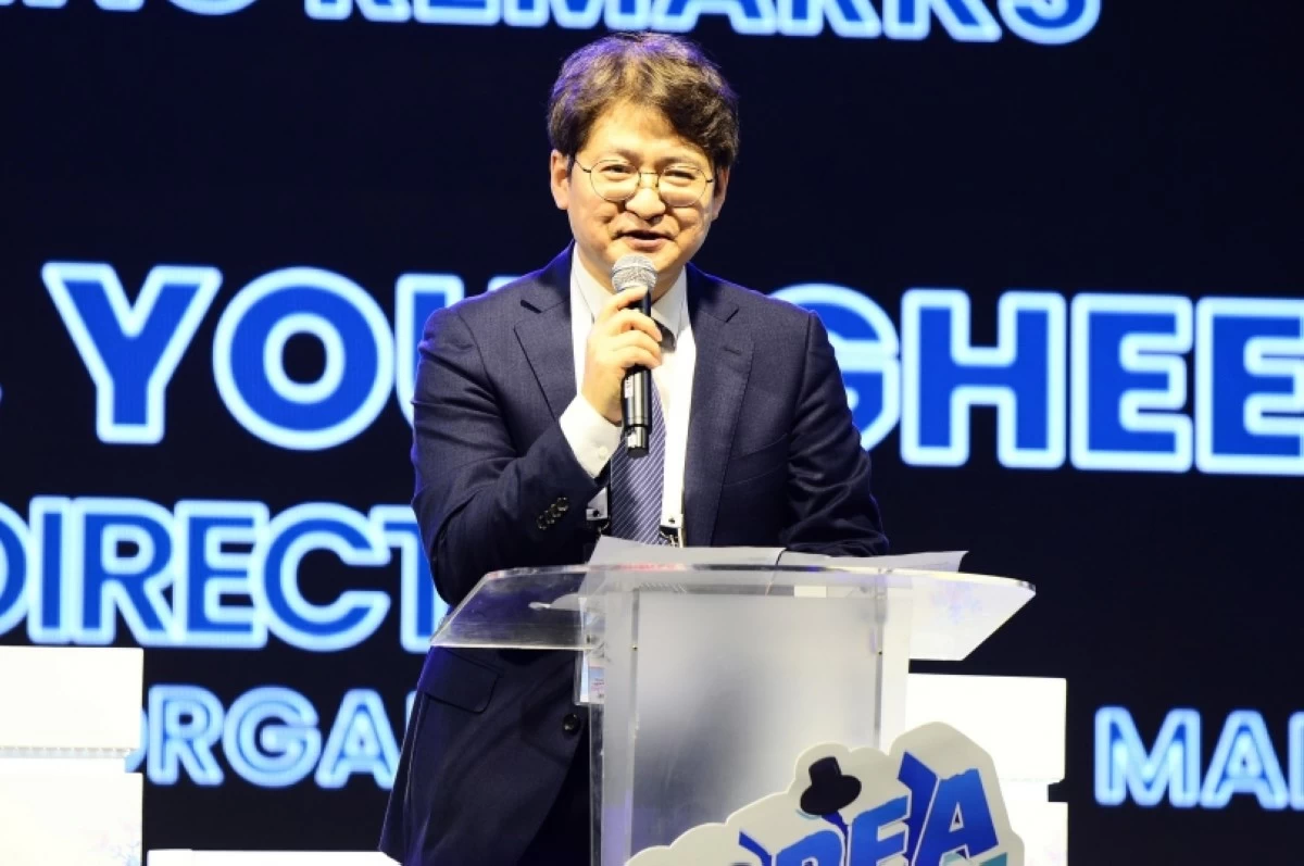 Korea Tourism Organization Director Park Young Hee (Jonathan Hicap) 
