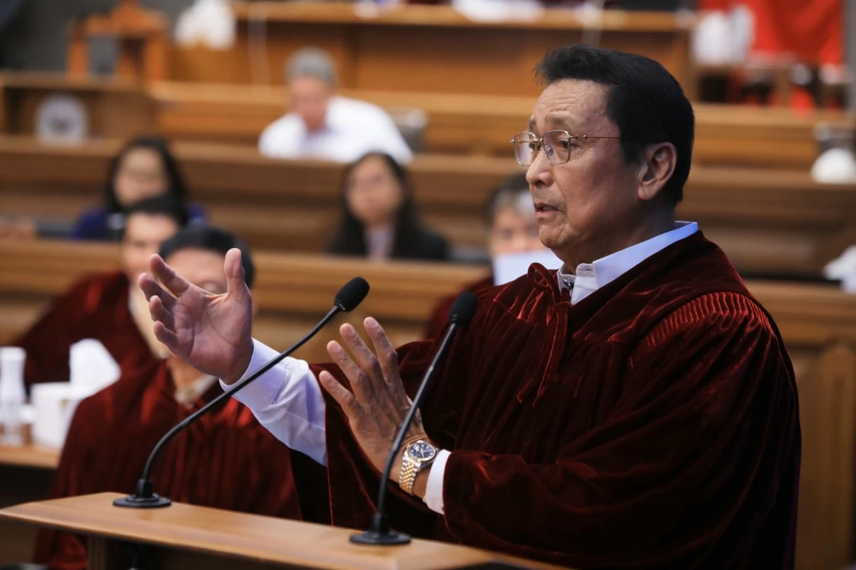 Senator-judge Lito Lapid (Senate PRIB photo)