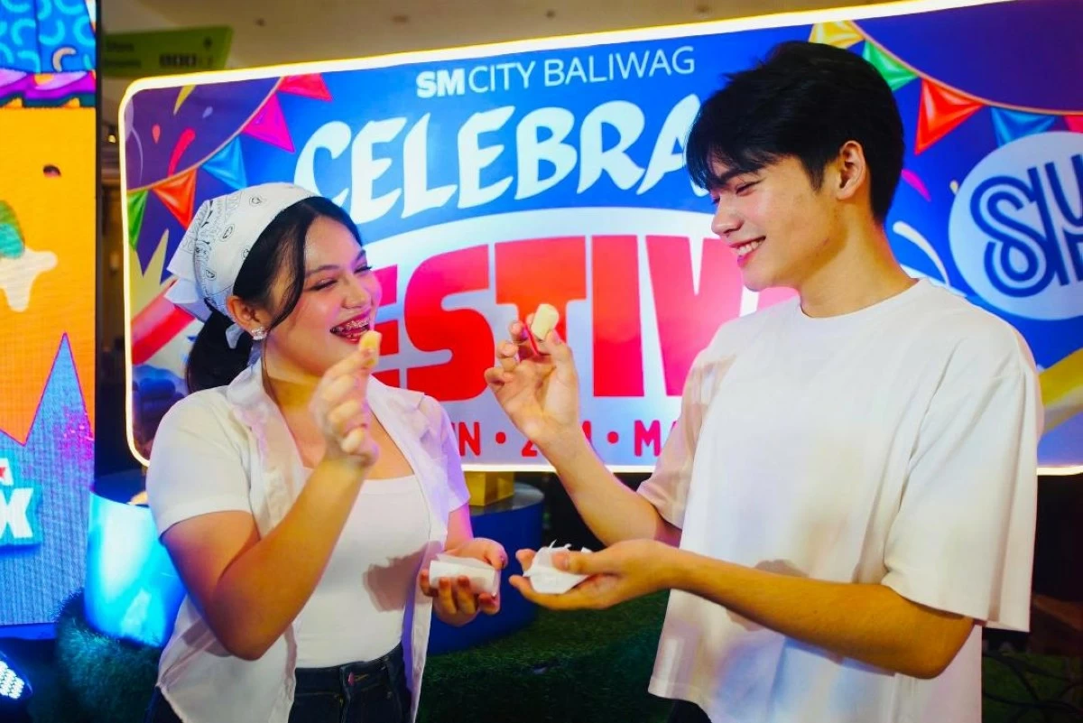 Guests savor a taste of the giant pastillas during Bestival Feast in Bulacan. (Photo courtesy of N.B. Cunan)
