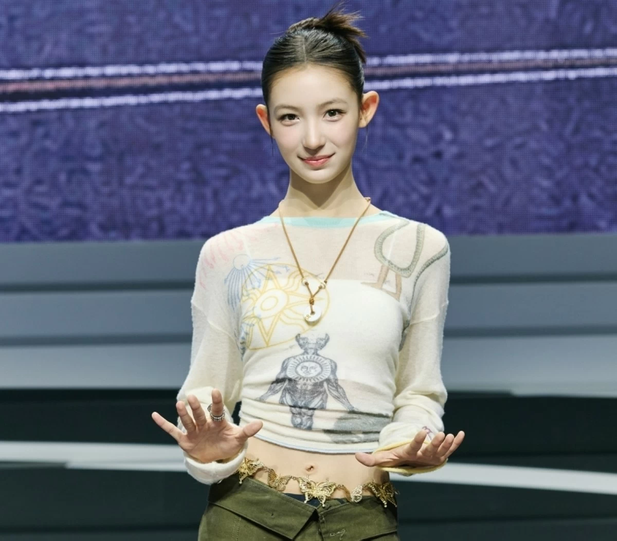 TUIDE member Hani (ABD/HYBE)