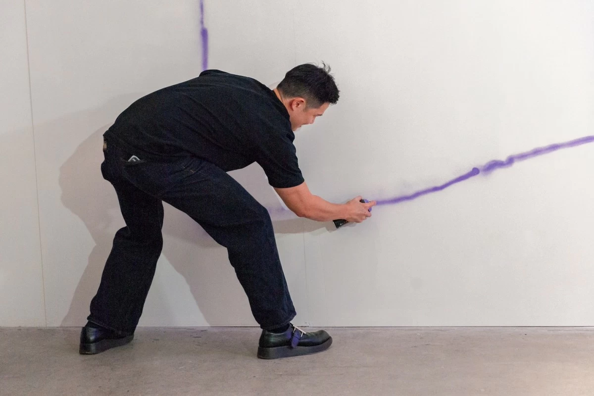 The artist doing a live illustration (Photo: 125 Project)