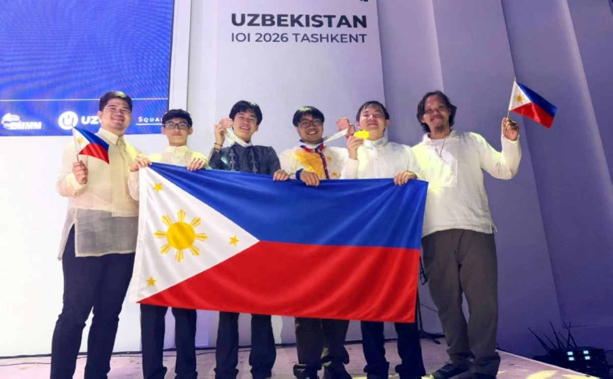 Filipino students and their coaches at the 38th International Olympiad in Informatics (IOI) in Tashkent, Uzbekistan (Photo from _erinnz on Instagram) 

