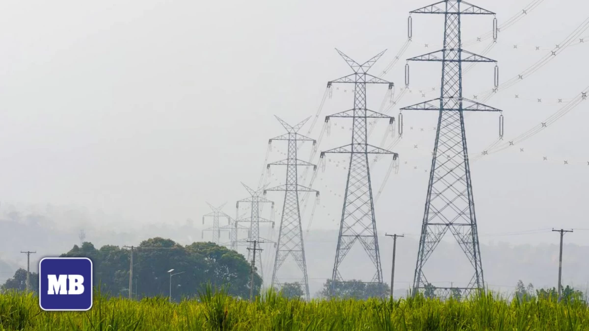 High-voltage transmission towers stand across the horizon in Pampanga on Wednesday, May 13. The National Grid Corporation of the Philippines placed the Visayas grid under yellow alert status this week following the unplanned shutdown of three power plants. The central islands remain vulnerable to supply fluctuations as the region relies heavily on power imports from Luzon and Mindanao to meet surging seasonal demand. (Photo by Santi San Juan | Manila Bulletin)