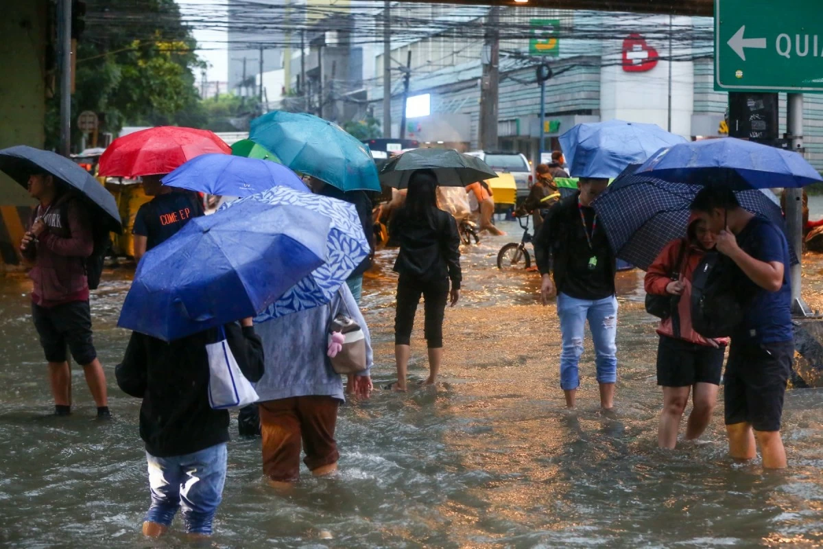 The Department of Health (DOH) has expanded leptospirosis fast lanes from 27 to 49 hospitals nationwide to ensure faster diagnosis and treatment, in line with President Marcos’ directive to improve responses to waterborne diseases during the rainy season. (Manila Bulletin / file photo)