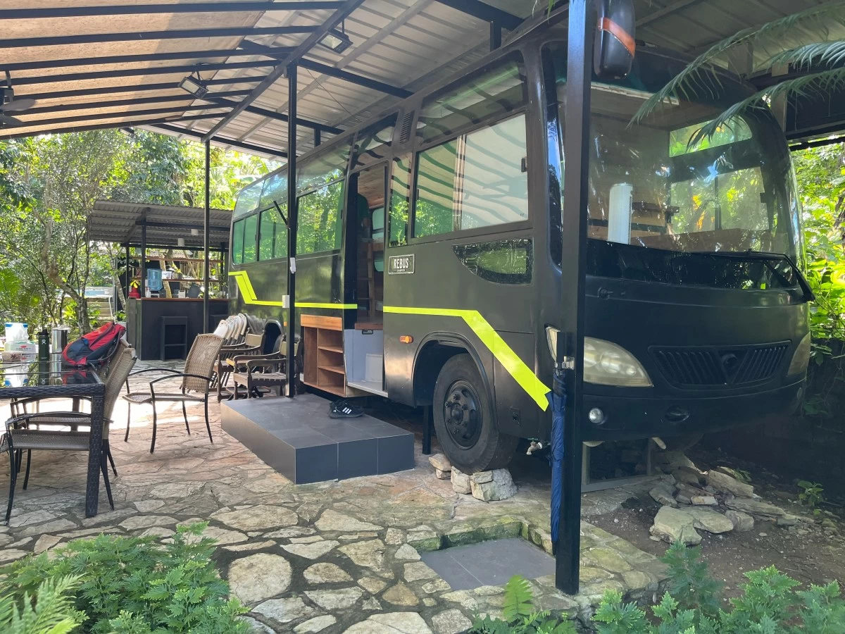 BALAI TANAY’ S most popular accommodation is the Re-Bus, an old school bus given a new purpose with eight single beds that can accommodate friends out for another taste of youthful fun.
