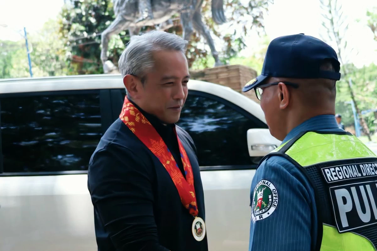 DILG Secretary Jonvic Remulla (Facebook)
