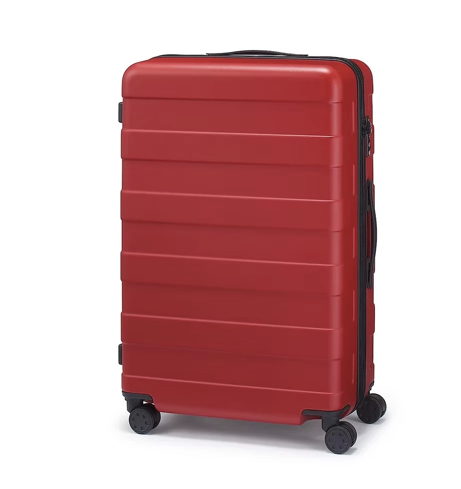 Freely Adjustable Handle Hard Carry Case