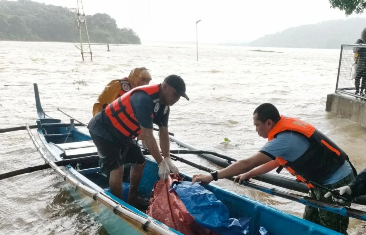 Two missing children recovered from Mapanuepe Lake, San Marcelino, Zambales, as search and retrieval operations continue.
(Photo courtesy of Zambales PPO via Liezle Inigo)
