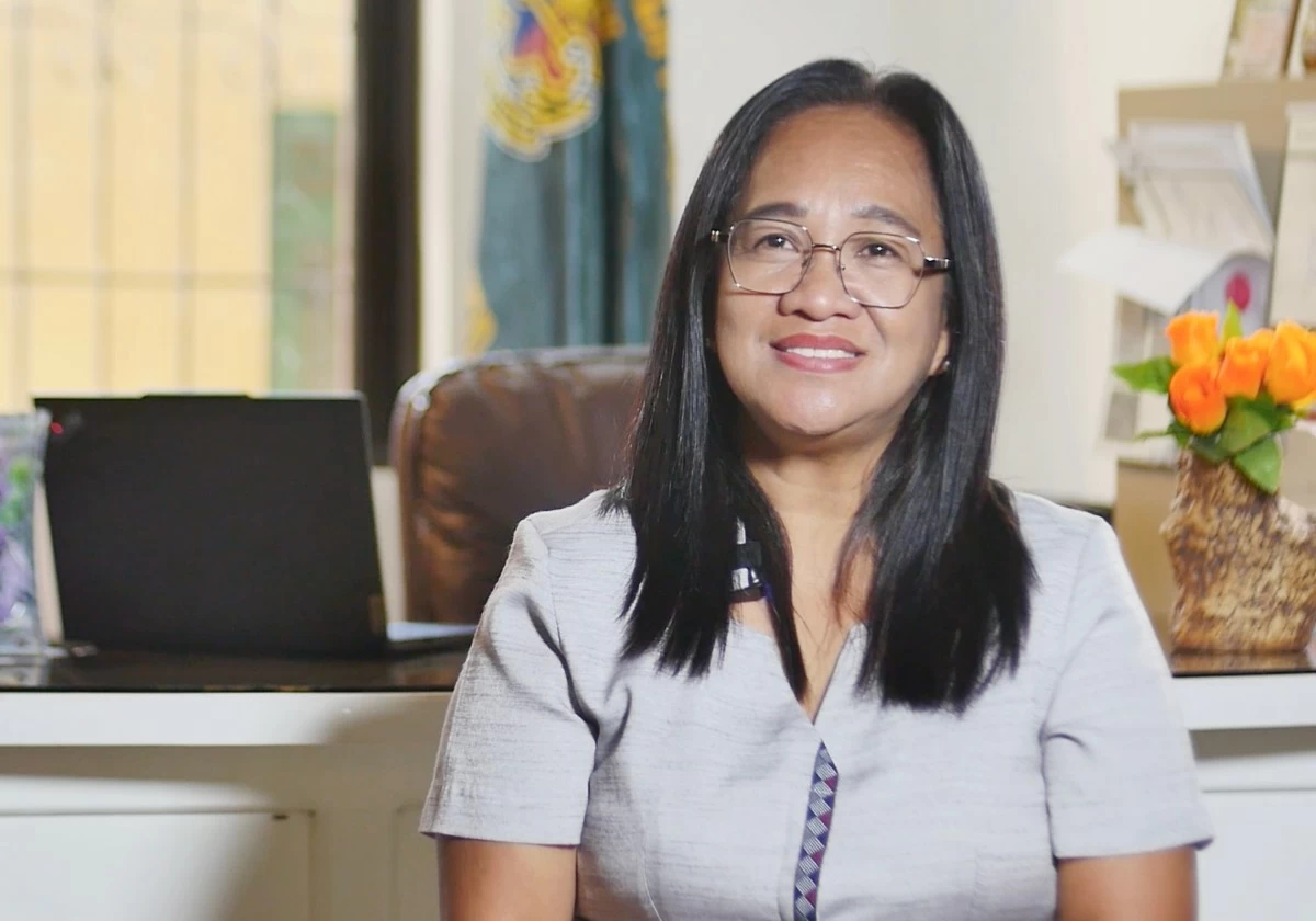 The power of empathy. What began as a literacy program to teach the indigenous Aeta Magbukún tribes to read and write is now the Biaan Aeta Integrated School, which Teacher Mariquita A. Banal helped establish with her husband. With today’s growing digital divide, AuroraPH supports Ms. Banal’s lifelong mission in education.