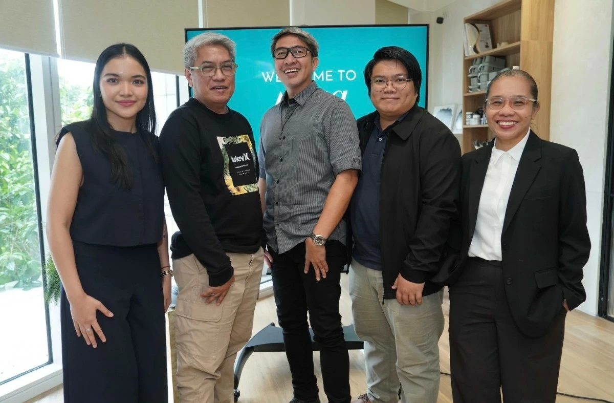 The Management and Faculty at ARTa (Artist Atelier Philippines). 