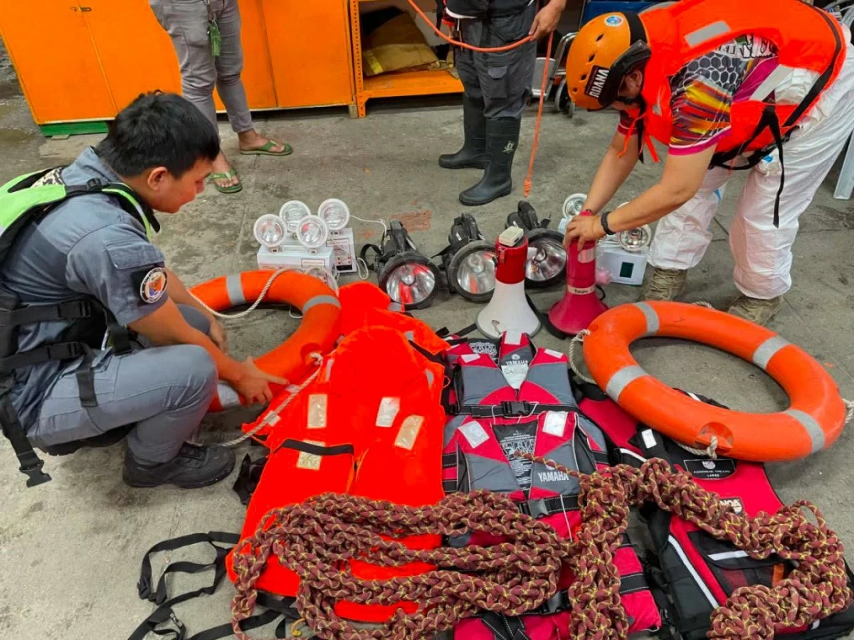 Pasay City’s emergency response equipment is readied for possible rescue and relief operations as heavy rains threaten Metro Manila (Photo from Pasay PIO) 