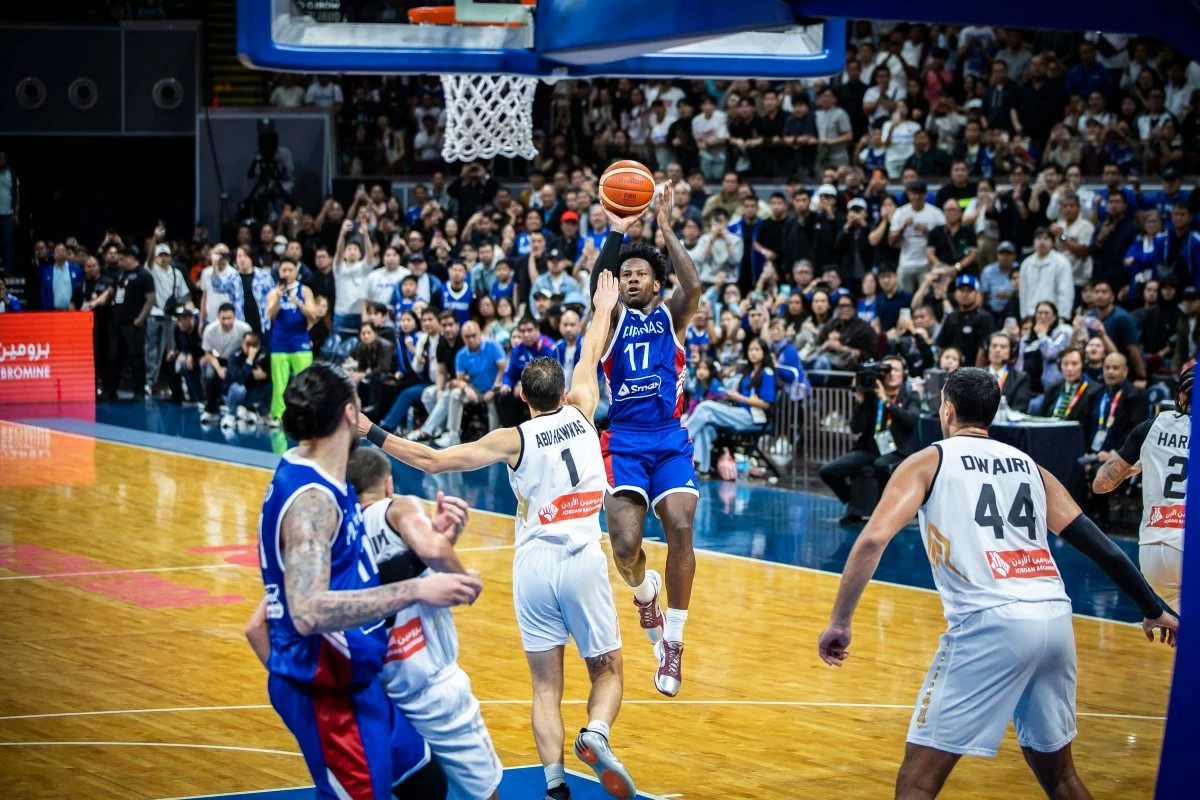 CJ Perez emerges as Gilas Pilipinas' sparkplug in its narrow win over Jordan. (FIBA)