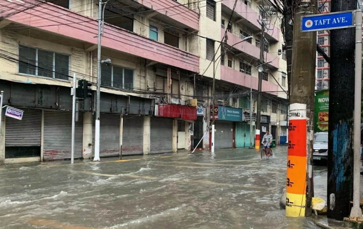 Manila logs 33 flu-like illness cases amid post-flood recovery