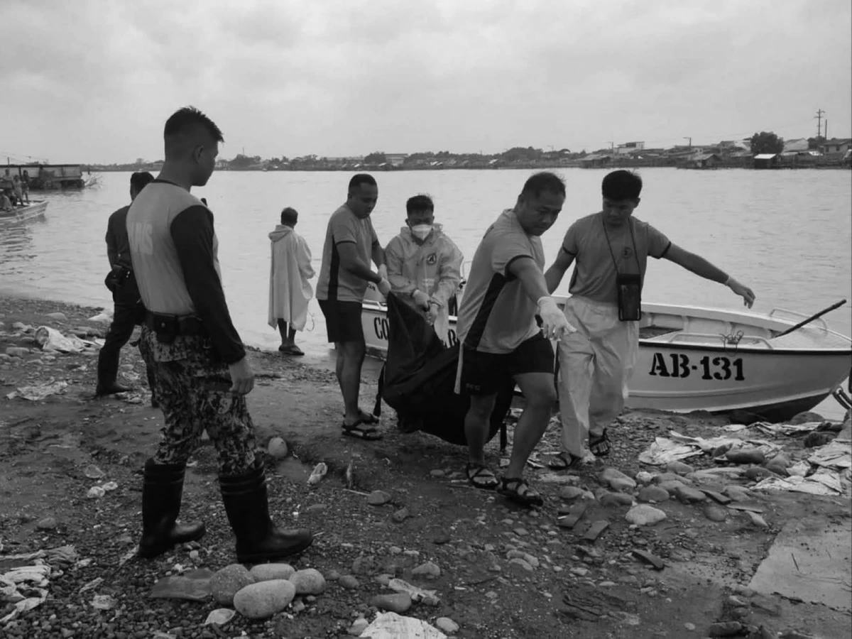 PCG recovers body of Agana Bridge victim in Dagupan; search for 3 others ...