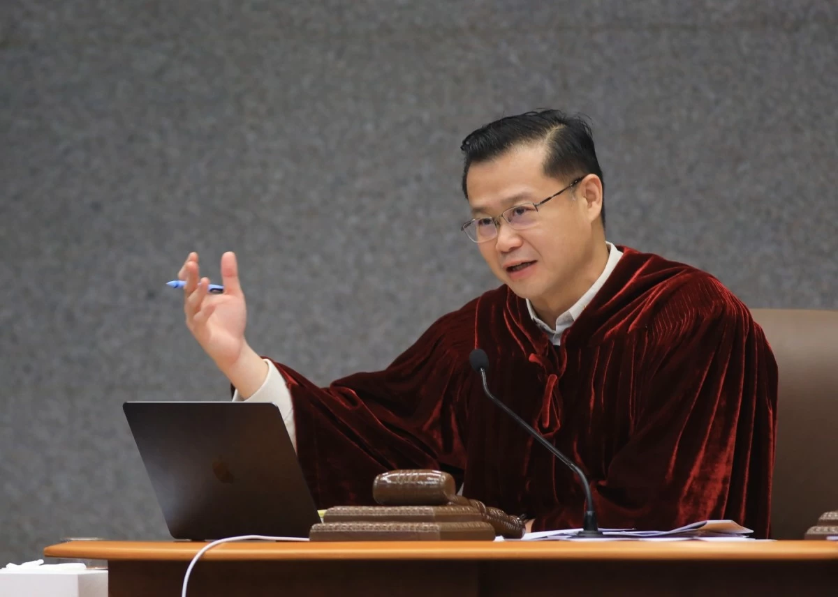 Gatchalian: 3 to 5 constitutional experts to advise impeachment court on ...