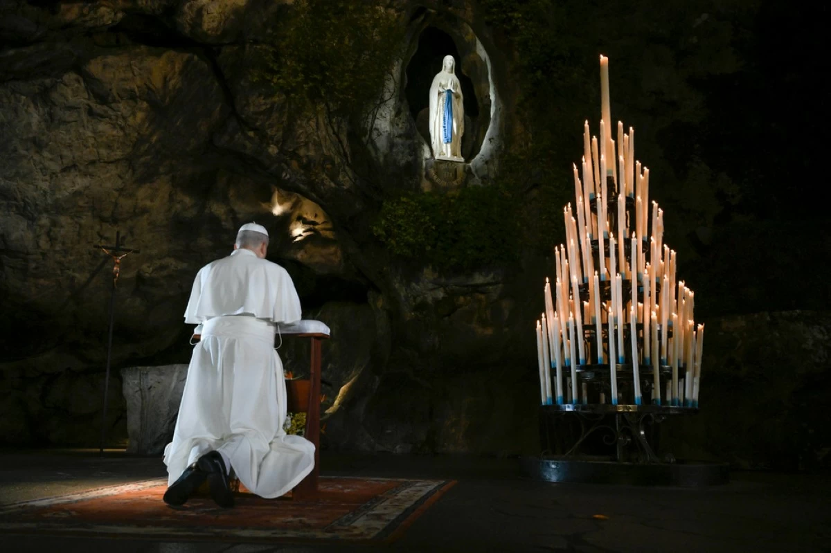 Pope brings message to protect life to French shrine at Lourdes known for ...