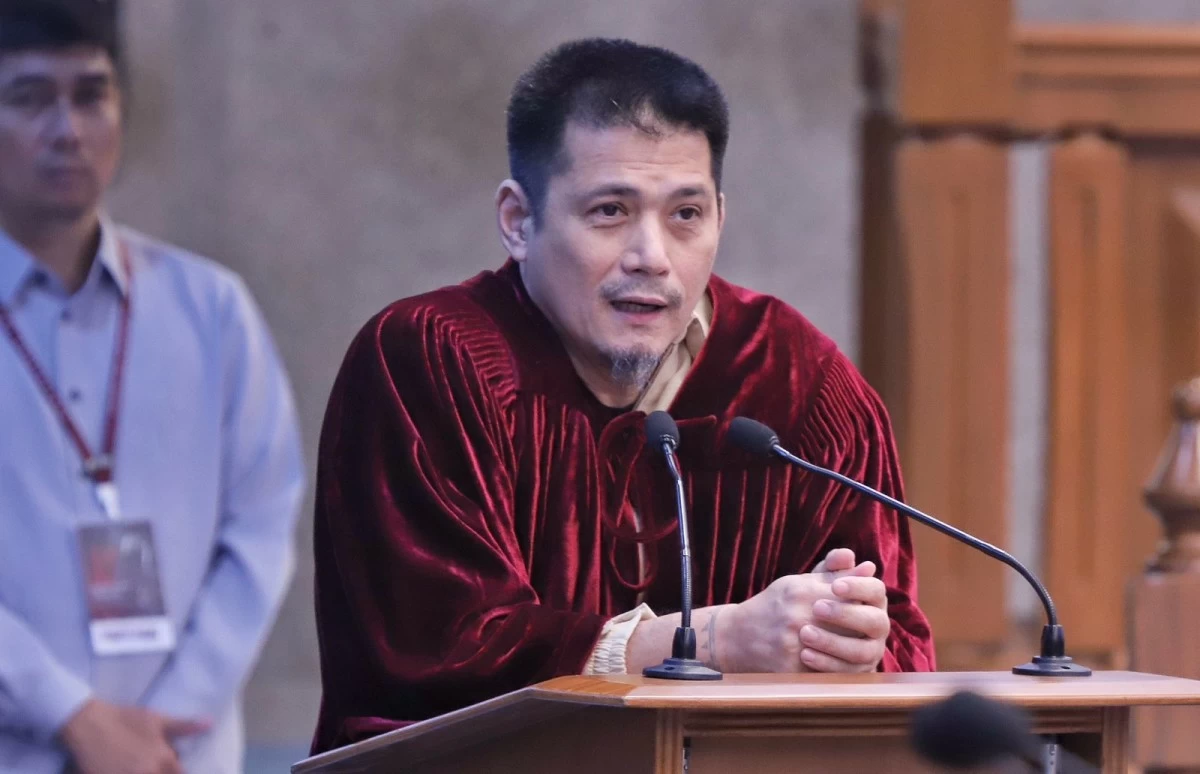 „Ist da was dran, wenn die Alte lügt?“: Padilla verteidigt Digong im ...