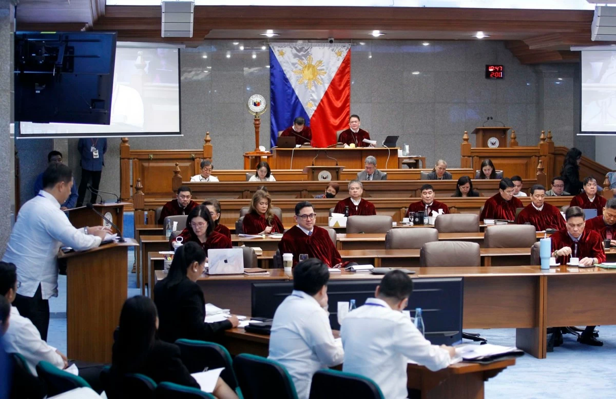 „Madaling magpanggap na simpleng tao“: Staatsanwalt sagt Senator-Richter ...