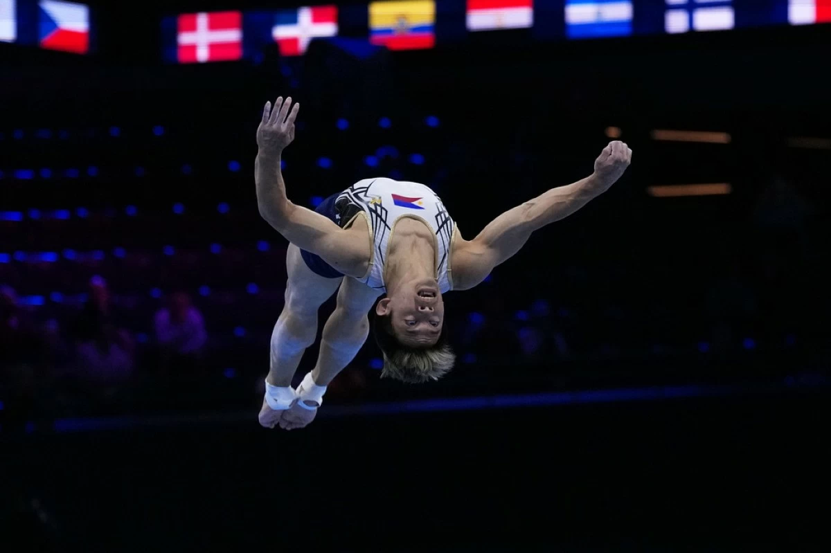 Carlos Yulo stürmt ins Boden- und Sprungfinale der Turn-Weltmeisterschaft