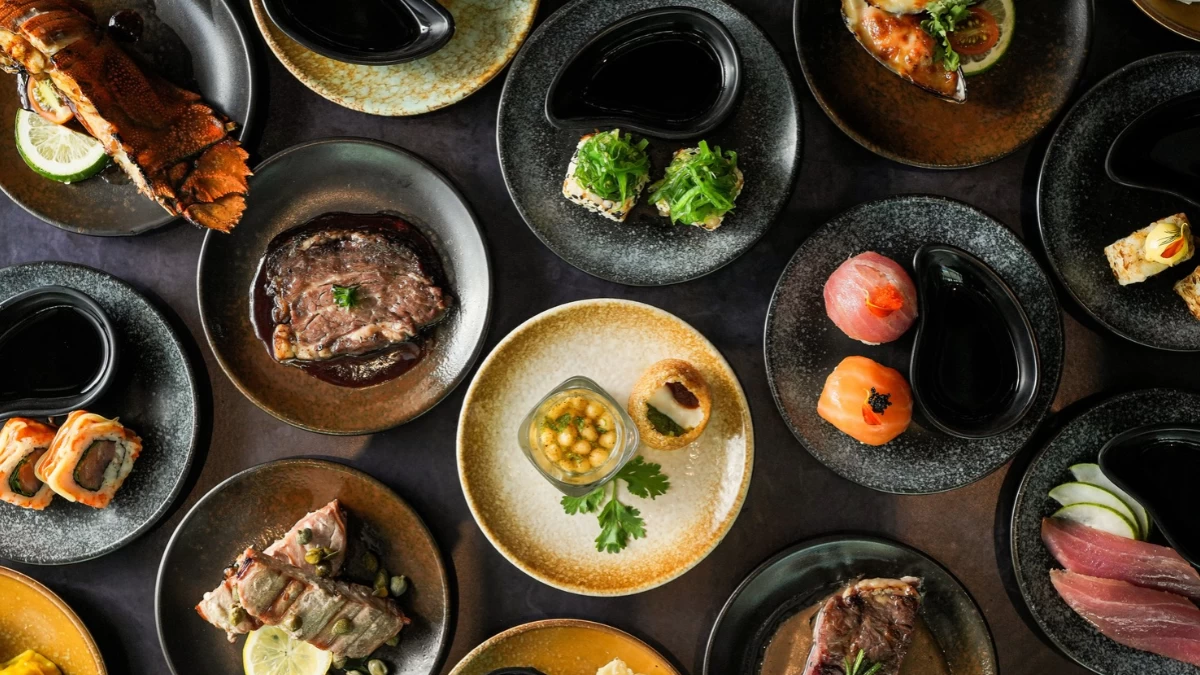 SUSTAINABLE BUFFET Food Exchange Manila's Freshfinity experience promises a new approach to buffet dining. (Photos: Novotel Manila)