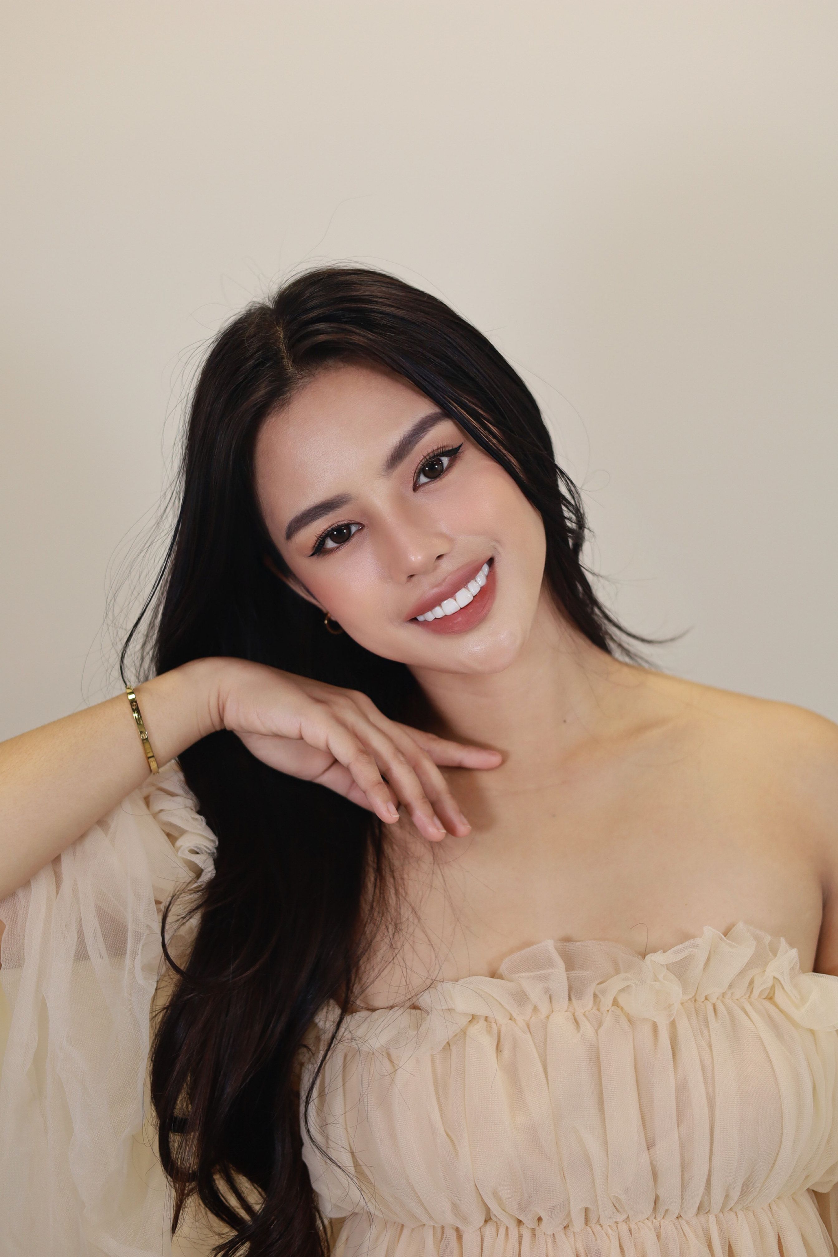 002-Jenela in Japan.jpeg