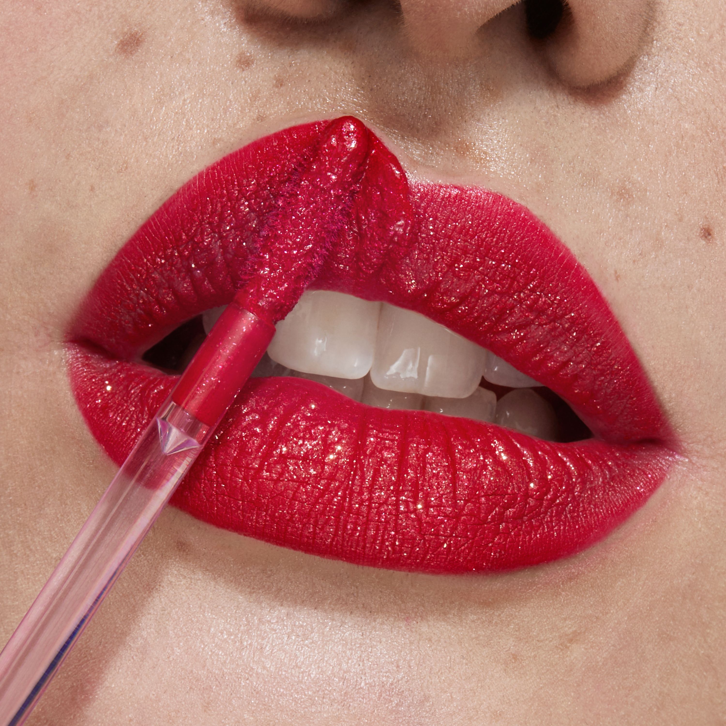 01_KIKO_HOLIDAY_WONDERLIGHTS2__Liquid lippie.jpg