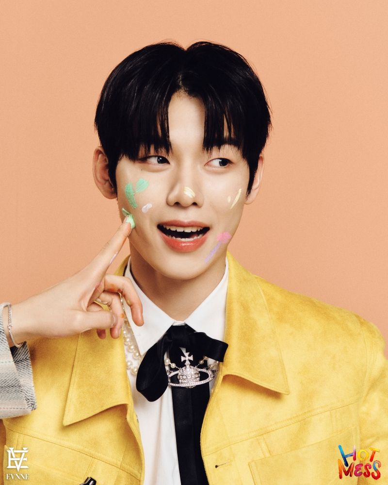 03 LEE JEONGHYEON 1.jpg