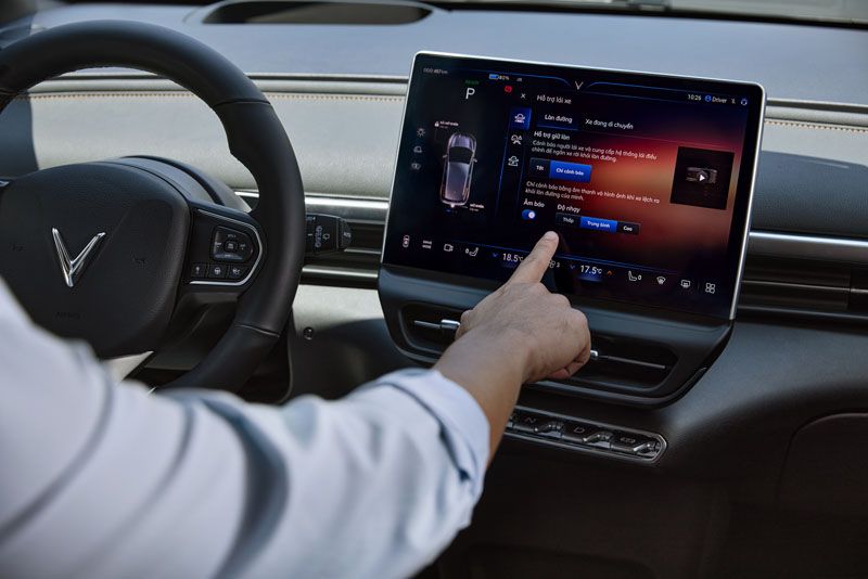 041225VinFastVF63.jpg