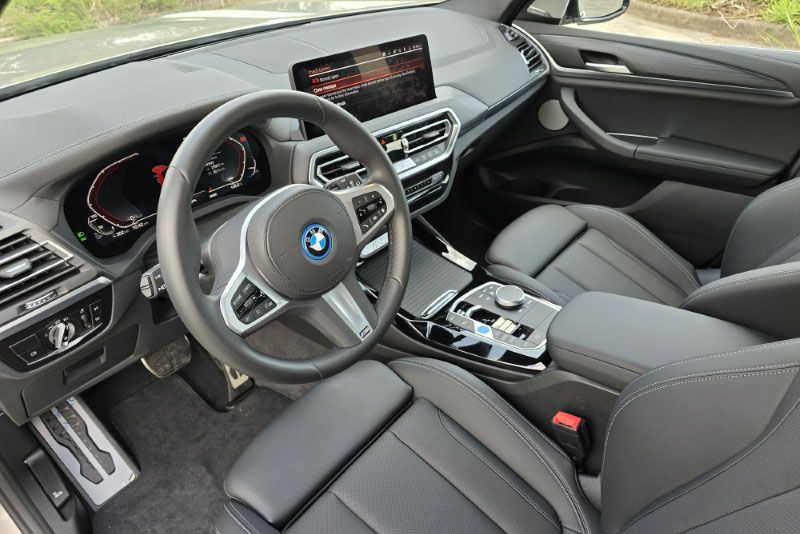 071824BMWiX33.jpg