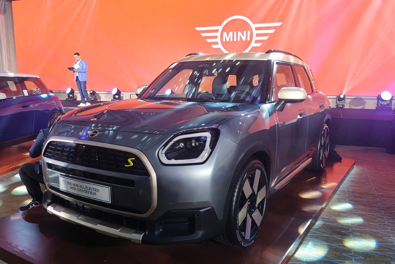 092124MiniCountrymanElectric1.jpg