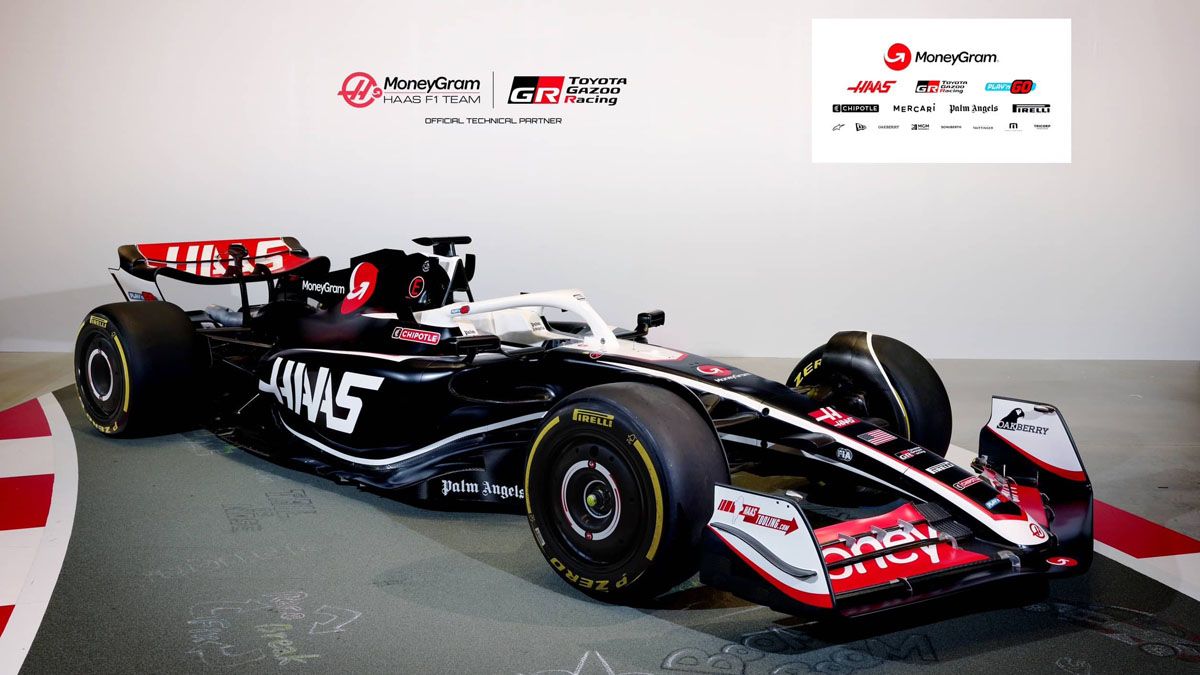 101224ToyotaHaasF11.jpg