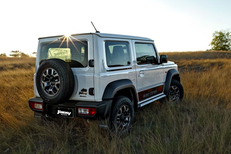 112624SuzukiJimnyRhino3.jpg