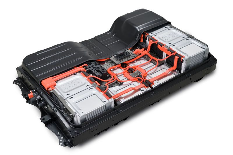 121924NissanLEAFbattery.jpg