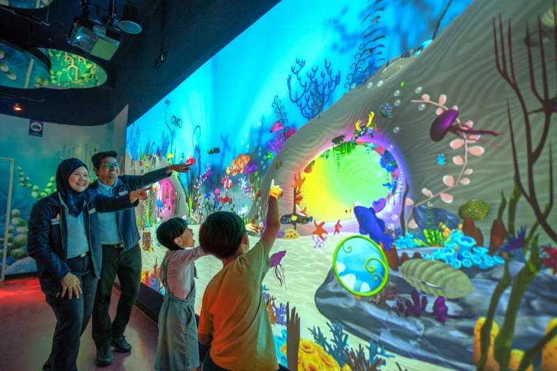 17 LEGO_8149-V1 - amazing creations.jpg