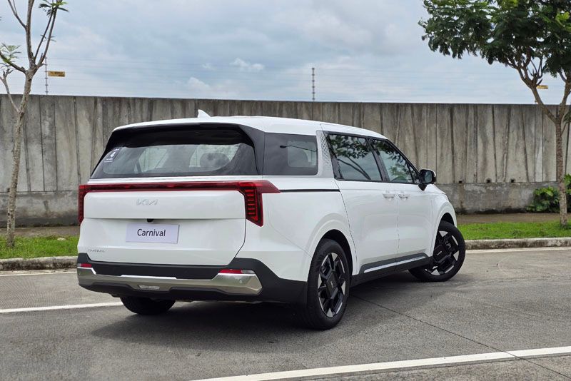 20240925KiaCarnival10.jpg
