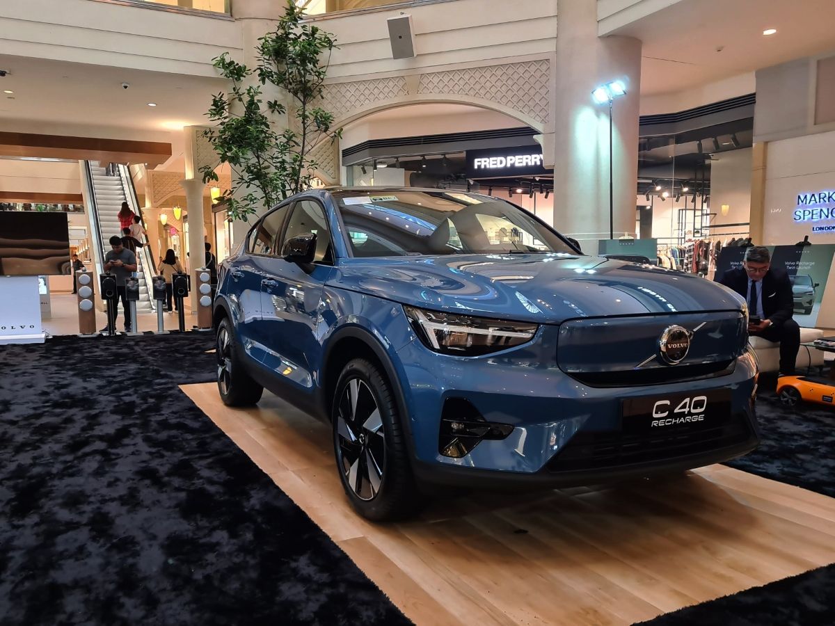 20241016VolvoC40Recharge.jpg